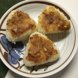 ねぎ・おかか味噌の焼きおにぎり